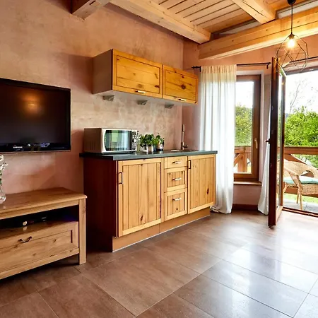 Na Poludniowym Stoku ホームステイ ビエルホムラ・マワ