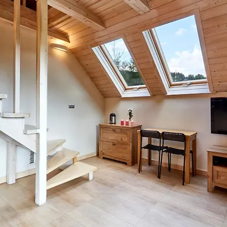 Na Poludniowym Stoku ויארחומלה מאלה