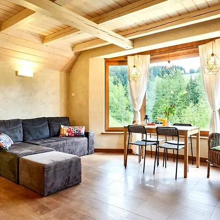 ホームステイ Na Poludniowym Stoku ビエルホムラ・マワ